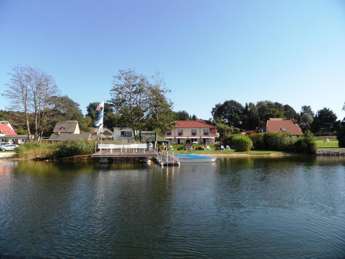 Ferienwohnungen Direkt Am See Bei Den Kaiserbaedern Heringsdorf (Usedom) Exterior foto